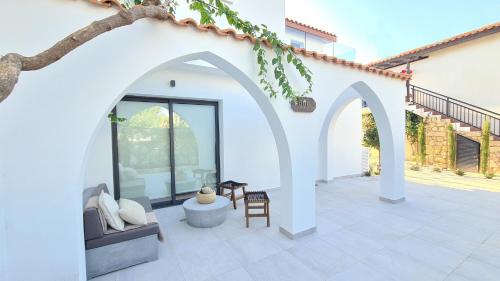 Paphos Villa | Phaedrus Living: Seaview Luxury Villa Venus