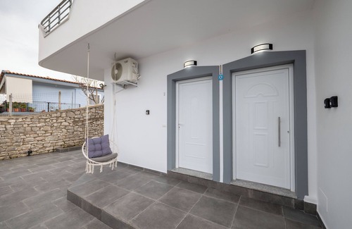Qender Apartamento | Philoxenia Apartments Saranda - Studio Apartment with King bed