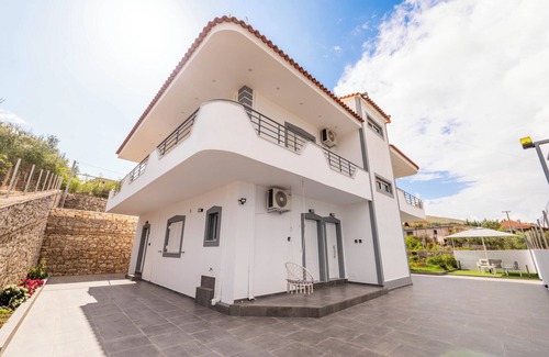Qender Apartamento | Philoxenia Apartments Saranda - Studio Apartment with King bed
