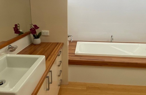 Warburton Casa | Philyn's Mountain Escape, Warburton