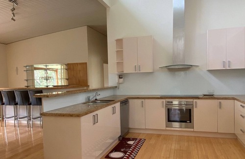 Warburton Casa | Philyn's Mountain Escape, Warburton