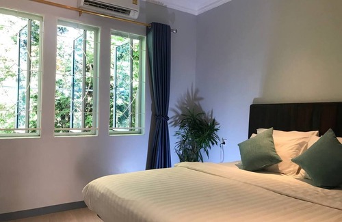 Serei Saophoan Cama Y Desayuno | Phnom Meas Homestay