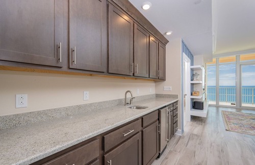 Orange Beach Condominio | Phoenix Gulf Towers 1105 4 Bedroom Condo