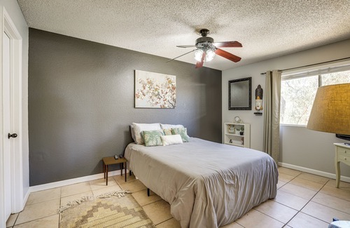 Maryvale Condominio | Phoenix Home w/ Pool Access, 8 Mi to Downtown