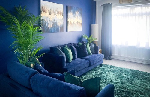 Luton Casa | Casa-Moderno-Baño Privado