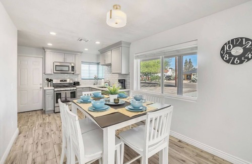 Coronado Casa | Phoenix Retreat, Main House and Casita, Sleeps 8