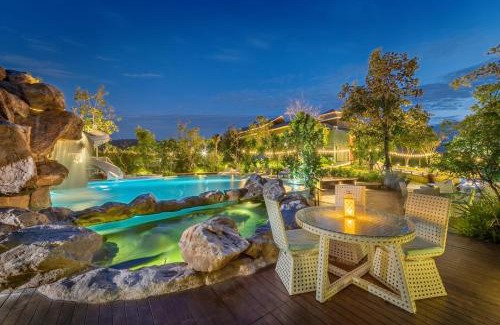 Hua Hin Hotel | Phukalini Luxury Pool Villa & Onsen