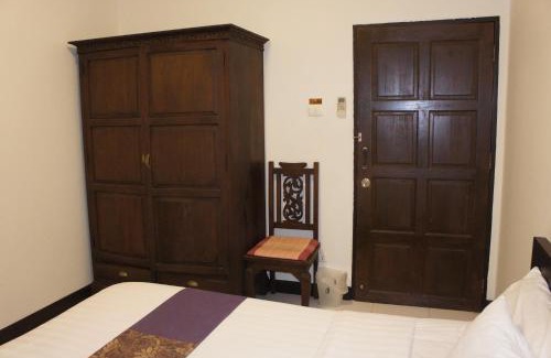 Kathu Cama Y Desayuno | Phuket Gay Homestay