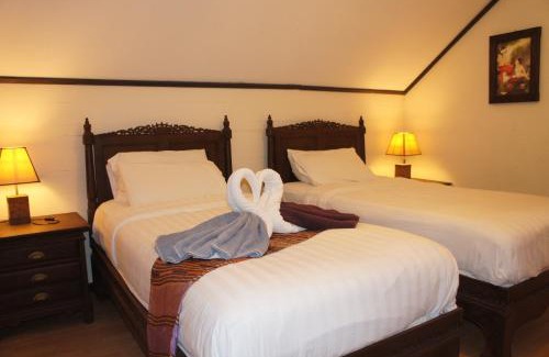 Kathu Cama Y Desayuno | Phuket Gay Homestay
