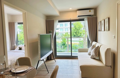 Phuket Condominio | PHUKET - New! PHYLL Condo , 2 BR Max 3 pax, Kitchen, TV65", 41 sqm, Pool View