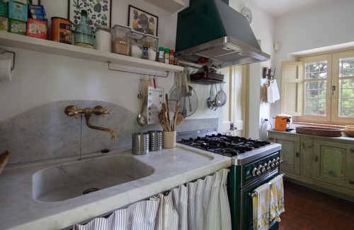 Lerici Otro | Murella, una hermosa villa con piscina privada en el bosque de Montemarcello