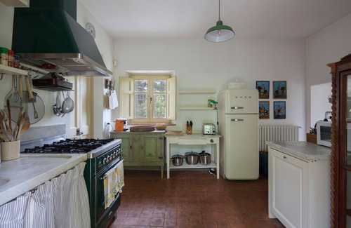 Lerici Otro | Murella, una hermosa villa con piscina privada en el bosque de Montemarcello