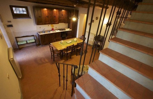 Il Poggio Apartamento | casa de piedra en la Toscana