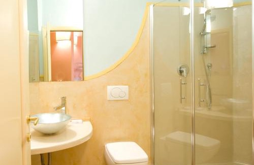 Santa Caterina Casa | Piazza Azuni 18 Guest House