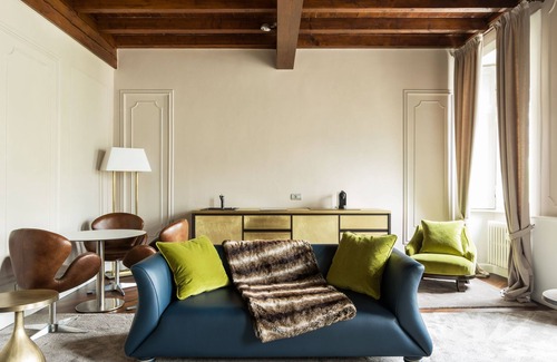 Como City Centre Apartamento | Piazza Cavour - Luxury Lake View Apartment