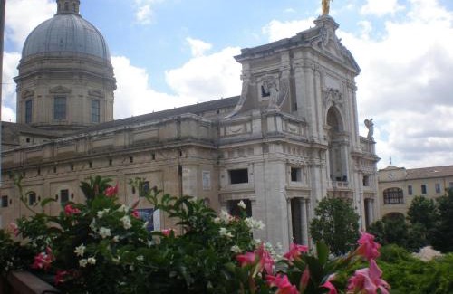 Santa Maria degli Angeli Casa | Piazza degli Angeli