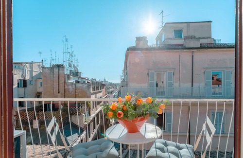 Rione IV Campo Marzio Apartamento | APARTAMENTO PIAZZA DI SPAGNA