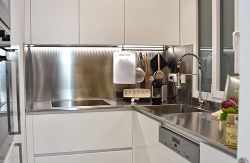 Rione IV Campo Marzio Apartamento | Piazza di Spagna - Via Vittoria Home - hermoso y espacioso apartamento con vista