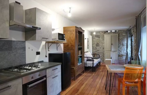 Moltrasio Apartamento | Piazzetta /Stunning Lake View - Welcome Cocktail