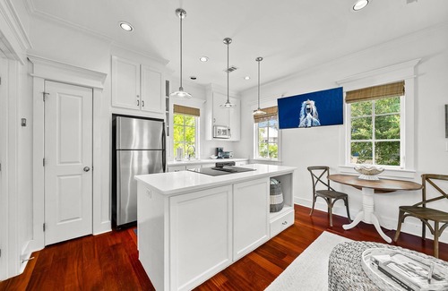 Rosemary Beach Casa | Piccadilly Carriage House - Couples & Small Families, Free Bikes, 4 RB Pools