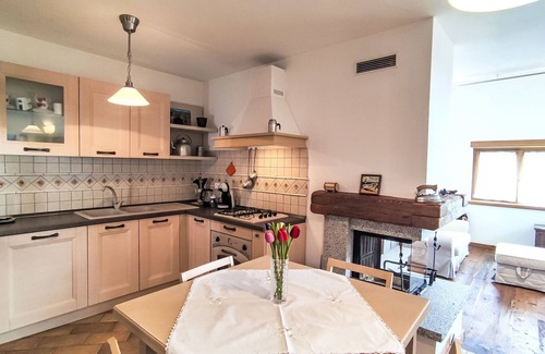 Bleggio Superiore Casa | Picchio Primavera by Interhome