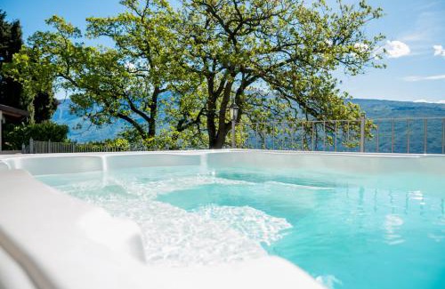 Gargnano Casa | Piccola Meraviglia Sul Garda