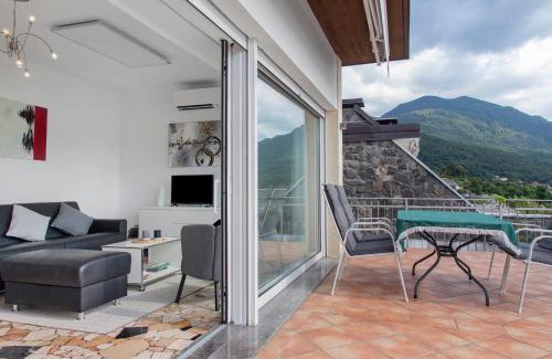 Brezzo di Bedero Casa | Piccolo Paradiso
