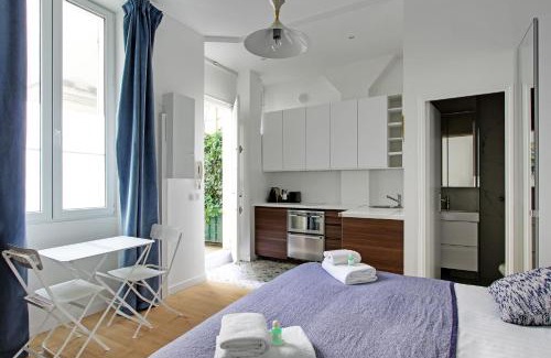 Pigalle Apartamento | Pick a Flat's Apartment in Montmartre - Rue des Martyrs studio