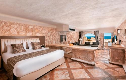 Village Road Complejo | Pickalbatros Citadel Resort Sahl Hasheesh