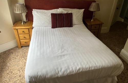 Llanddowror Hotel | Picton-House