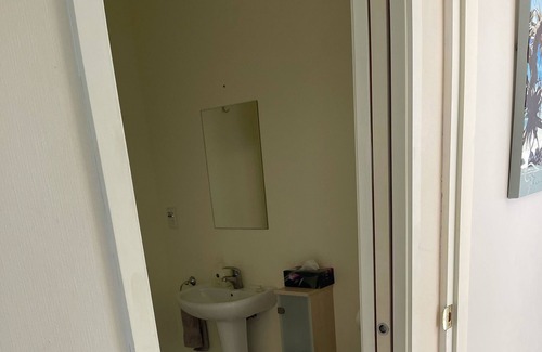 Picton Casa | Picton~marina views large 2 storey 5 bedroom short stroll to town and foreshore