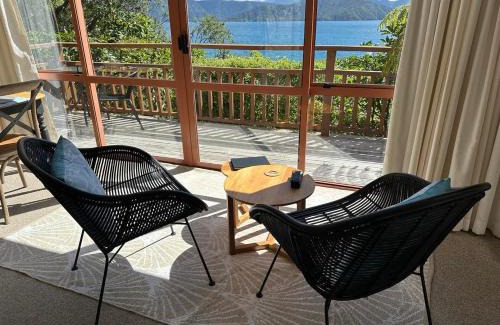 Whatamango Bay Apartamento | Picton Paradise Cottages