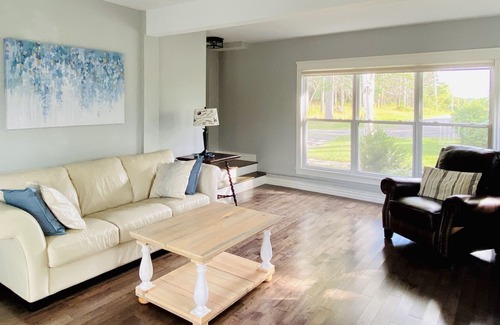 Trenton Casa | Pictou County Cottage Rental