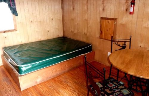 West Yellowstone Casa | Picturesque Cabin with Stunning Sights near West Yellowstone, Montana