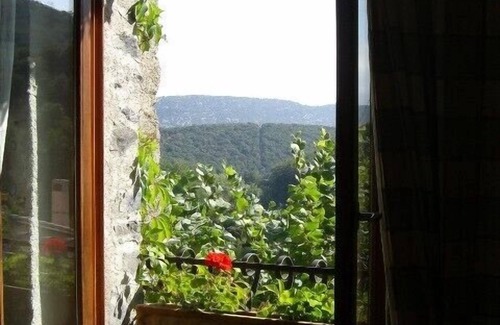 Vira Apartamento | Pintoresca casa rural con terrazas en un idílico pueblo de montaña con vistas