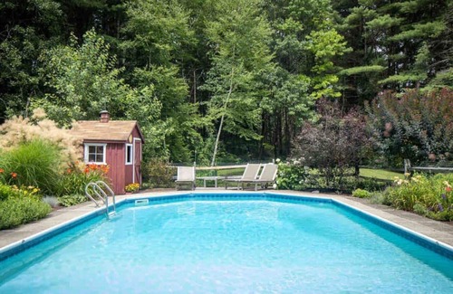 Glendale Casa | Picturesque home sited on over three acres of land, renovated, heated...