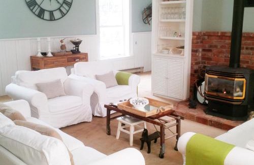 Meaford Casa | Picturesque School House Retreat
