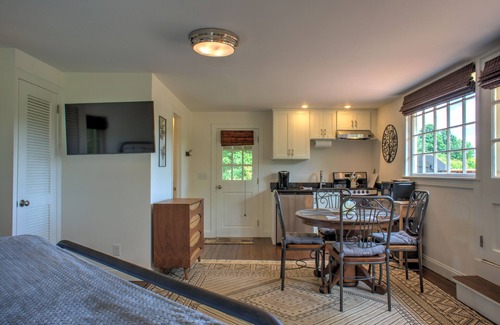 Hendersonville Cabaña | Piedmont Chalet | Private Historic Chalet Near Hendersonville
