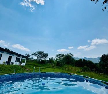 Guaduas Casa | Piedras del Sol Casa Campestre