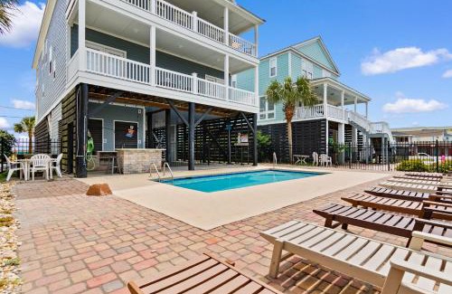 Garden City Casa | Pier Pressure