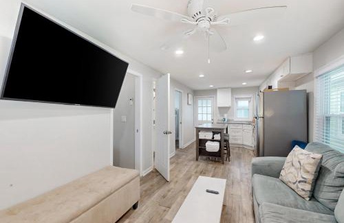Kure Beach Casa | Pier View Cottage Unit 2