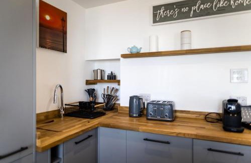 Eastbourne City Centre Apartamento | Pier View - stylish flat with sea views
