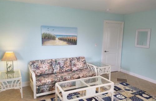Colington Cama Y Desayuno | Pierhouse Bed & Breakfast
