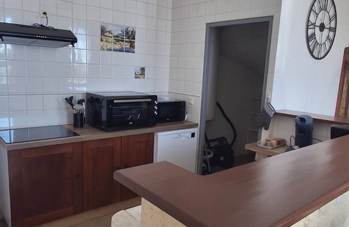 Valeyrac Casa | Pierres d'Estuaire - 3-star gîte 2025 between vineyards, ocean and river.