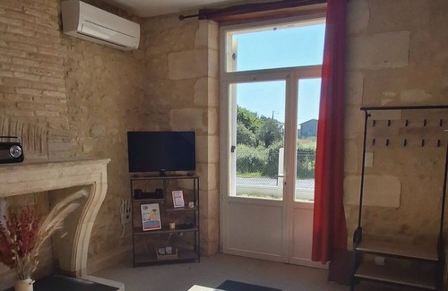 Valeyrac Casa | Pierres d'Estuaire - 3-star gîte 2025 between vineyards, ocean and river.