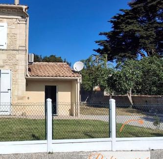 Valeyrac Casa | Pierres d'Estuaire