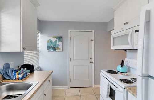 Indian Harbour Beach Apartamento | Pierview* Walk to the beach, Pool, BBQ, Gym, Games
