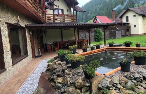 Pojorita Casa | Pietrele Doamnei