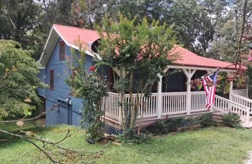 Crossville Casa | Pigeon Ridge Cabin Cumberland State Park 2B 2B