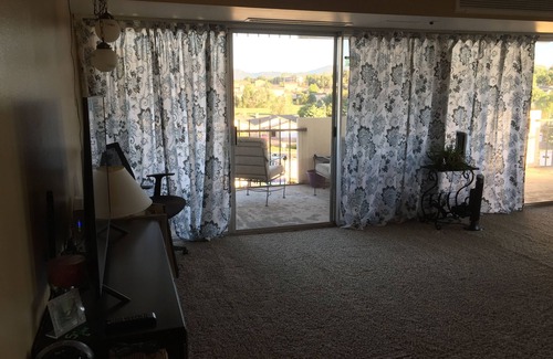 Southeast Colorado Springs Condominio | Pikes Peak & Incline Views